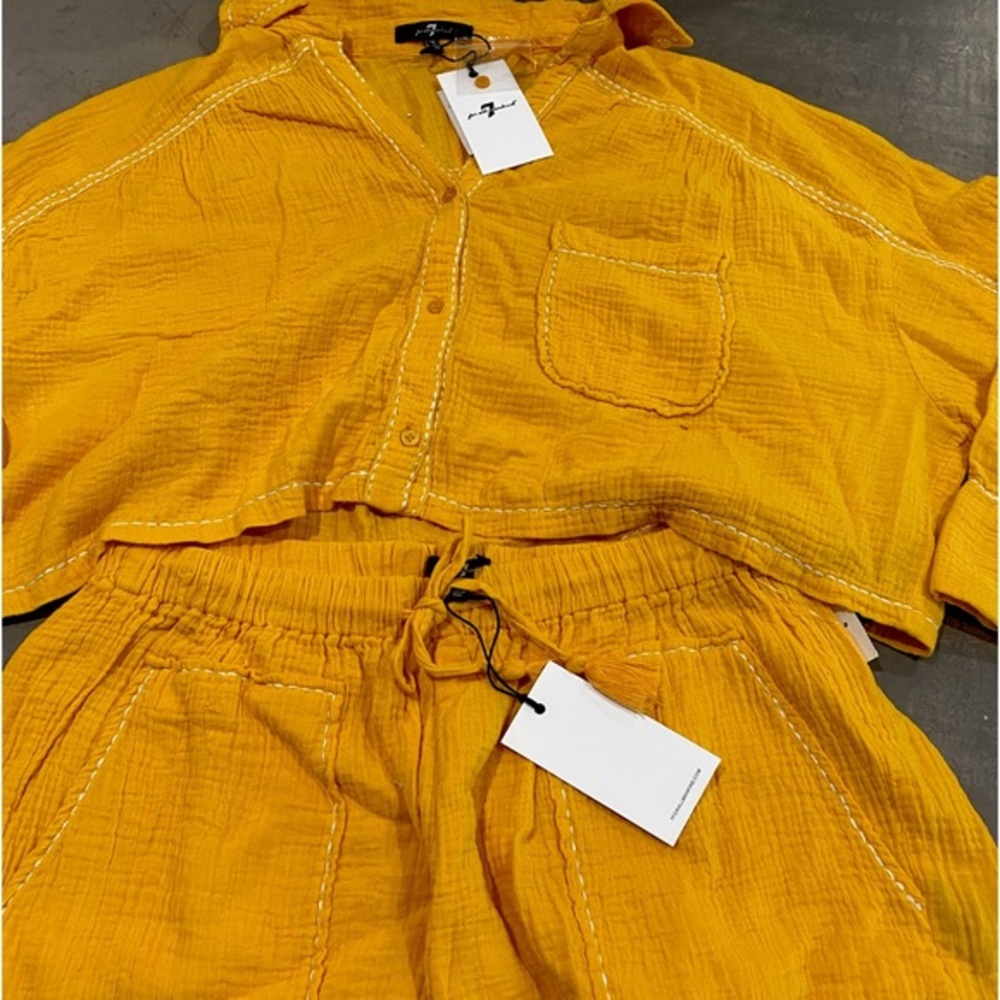 Cutest set by 7 for all mankind!Wear alone or together! 100% cotton🍊see photos: